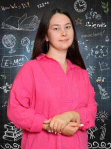 Иванова Анастасия Олеговна.
